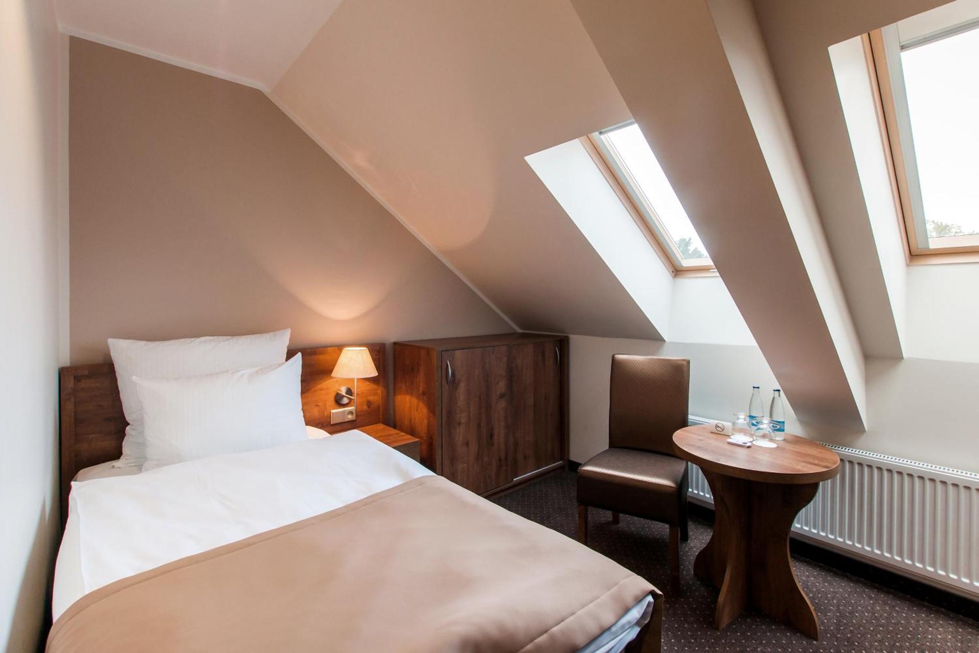 Hotel Gem Wroclaw Room photo